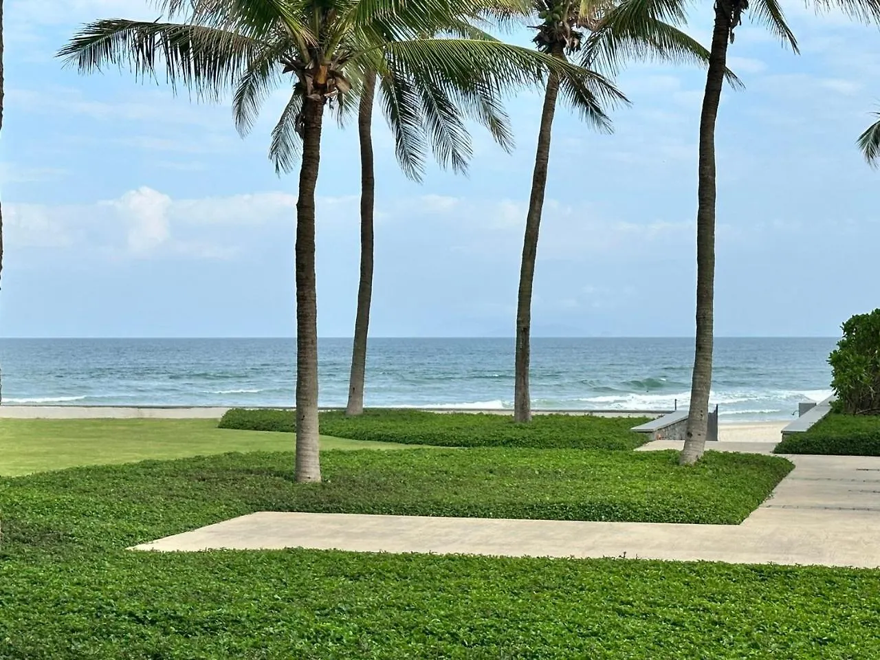 Villa Ocean View And Apartment Da Nang 