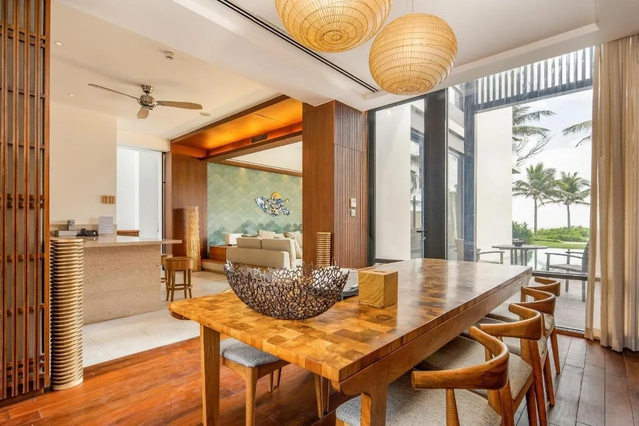 Villa Ocean View And Apartment Da Nang 